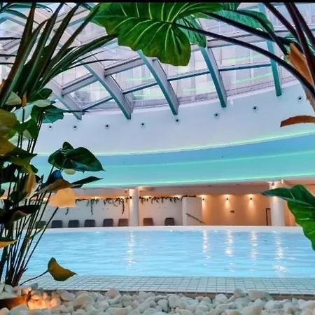 Hanza Tower 23 Pool & Jacussi 公寓 什切青